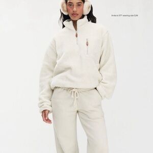 PARKE Fleece Pullover